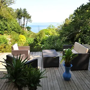Couette-café Les Fous De Bassans, Poullan-sur-Mer